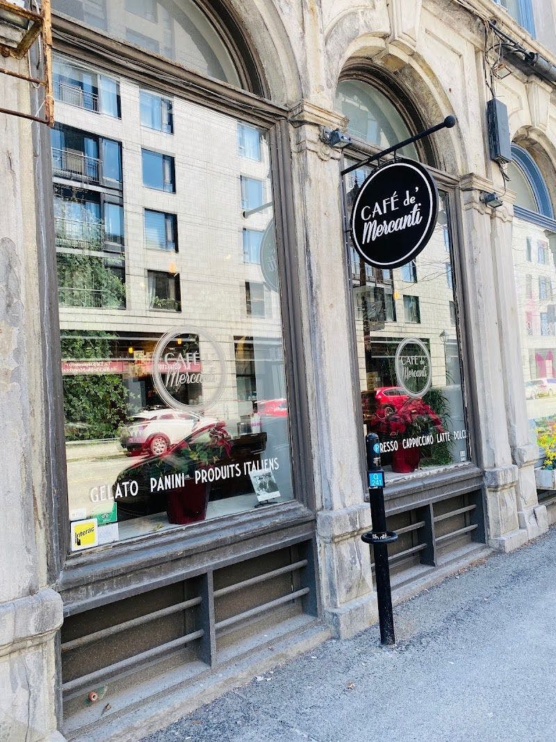 Café de Mercanti Old Montreal