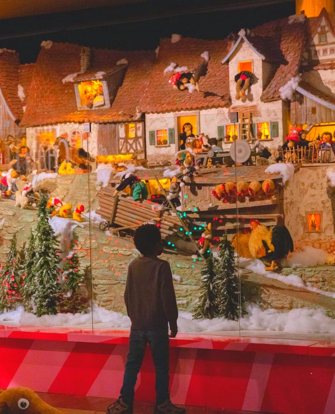 Preserving the ‘tableaux vivants’ of Ogilvy’s Christmas mechanical window displays